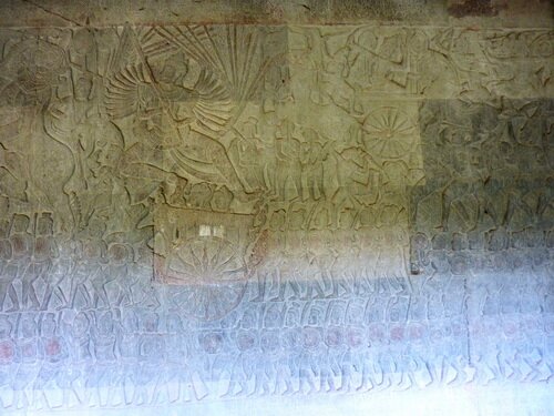 Барельеф северной галереи Ангкор Ват. Победа Кришны над асурой Бана. Бана на колеснице.