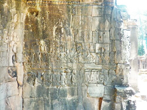 Барельеф южной галереи храма Байон в Ангкоре. Парадьюмна.